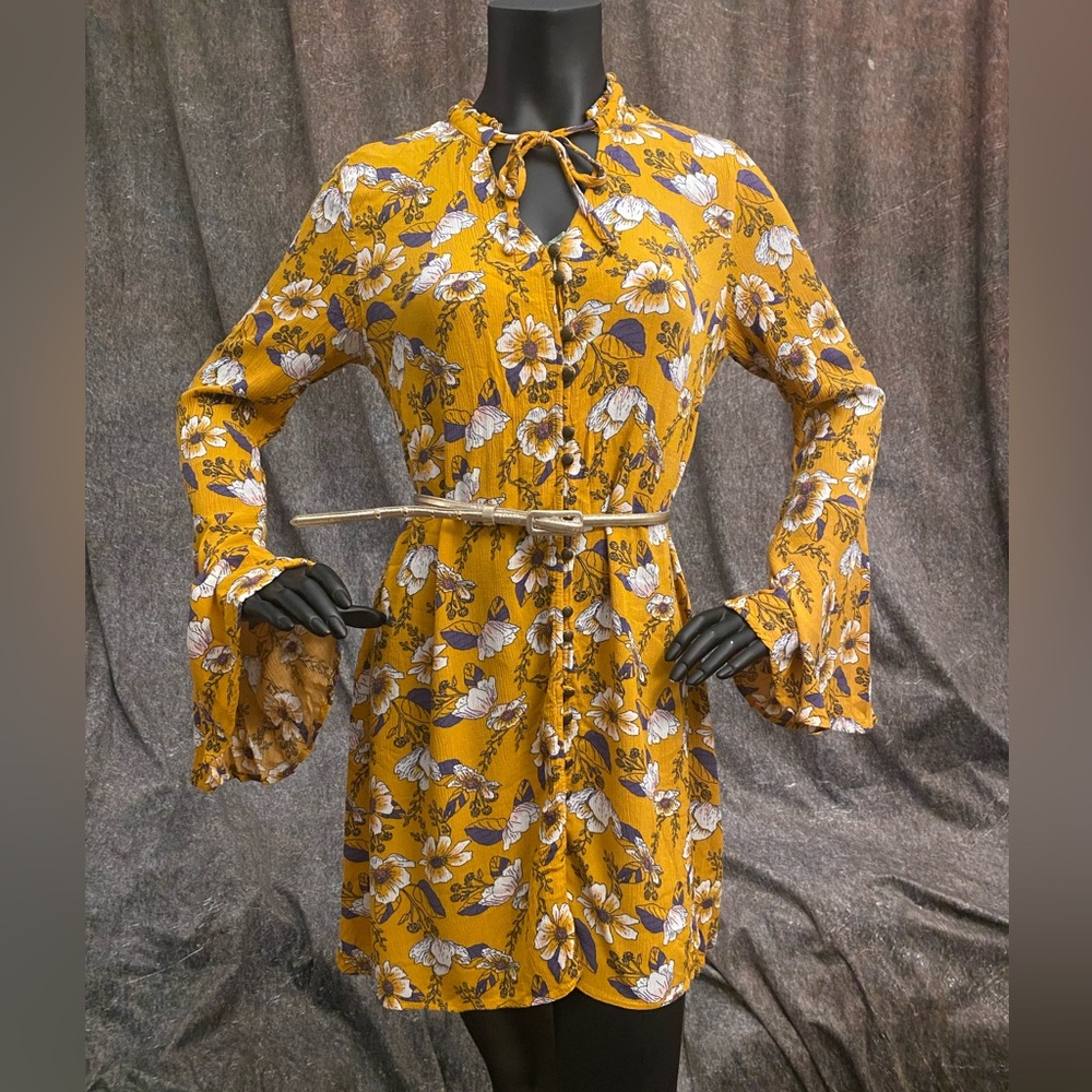 Xhiliration: Floral Dress